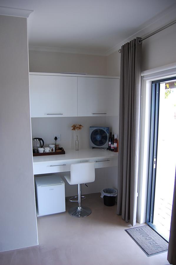 Longacre Olive & Vineyard Estate Guest House ลางเงอบาน ภายนอก รูปภาพ